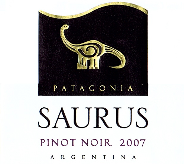 Argentina-Saurus-pinot noir 07.jpg